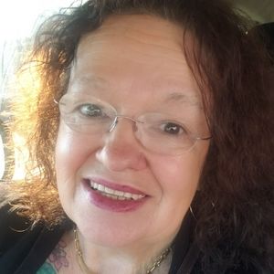 Meet your Posher, Marian